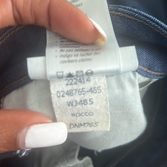 Paige $179 Skyline Skinny Jeans in Rocco 👖 - Picture 5 of 5